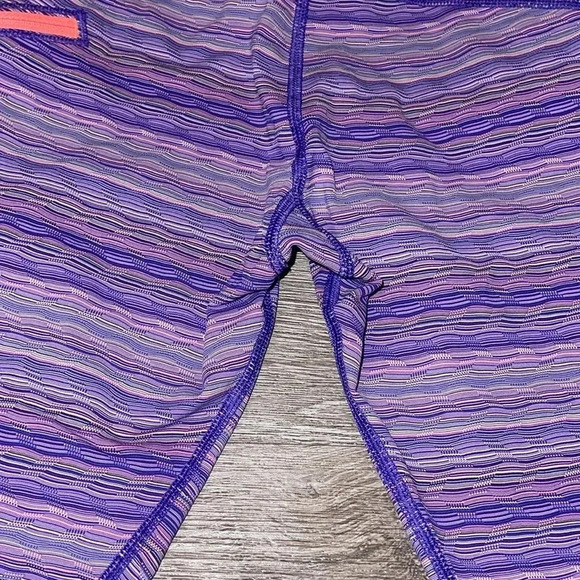 Lululemon Run Top Speed Crop Space Dye Sz 6 - Picture 3 of 8